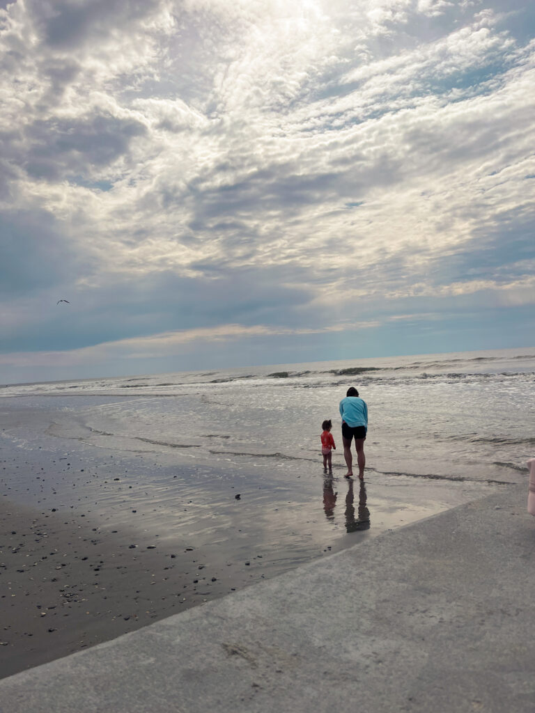 mom and daughter on Charleston beach
